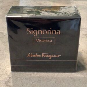 Salvatore Ferragamo Signorina Misteriosa Perfume